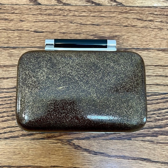 Diane Von Furstenberg Gold Metallic Evening Clutch - Picture 7 of 12